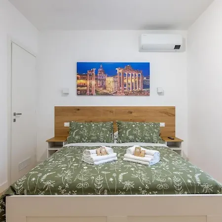 Appartamento Little House 15